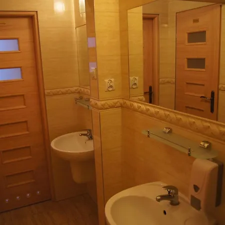 Ostello Przy Zoo Breslavia